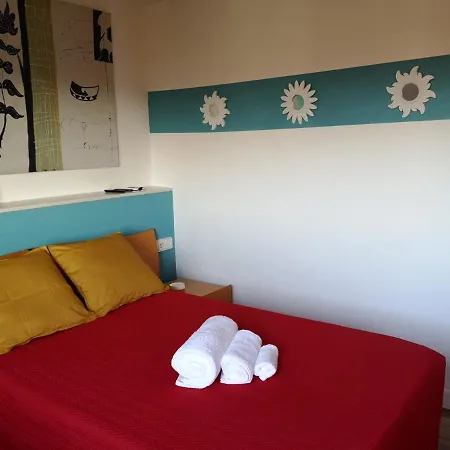 Проживание в семье Habitacion Individual *